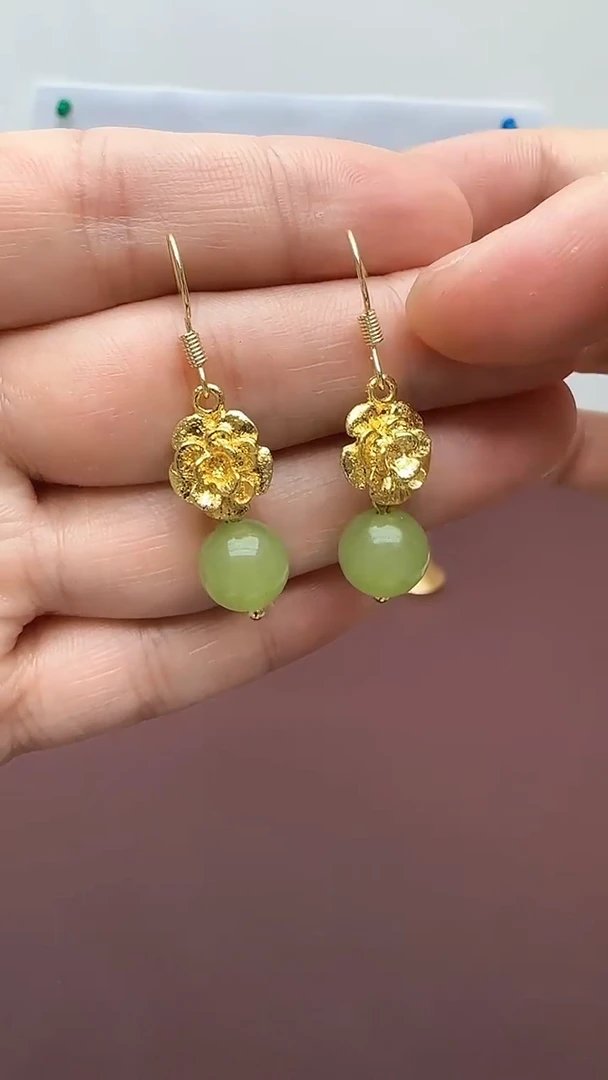 银S925镶嵌东陵石耳饰c20100000