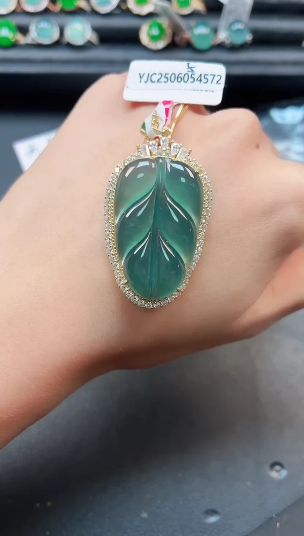 翡翠戒指银S925镶嵌111111