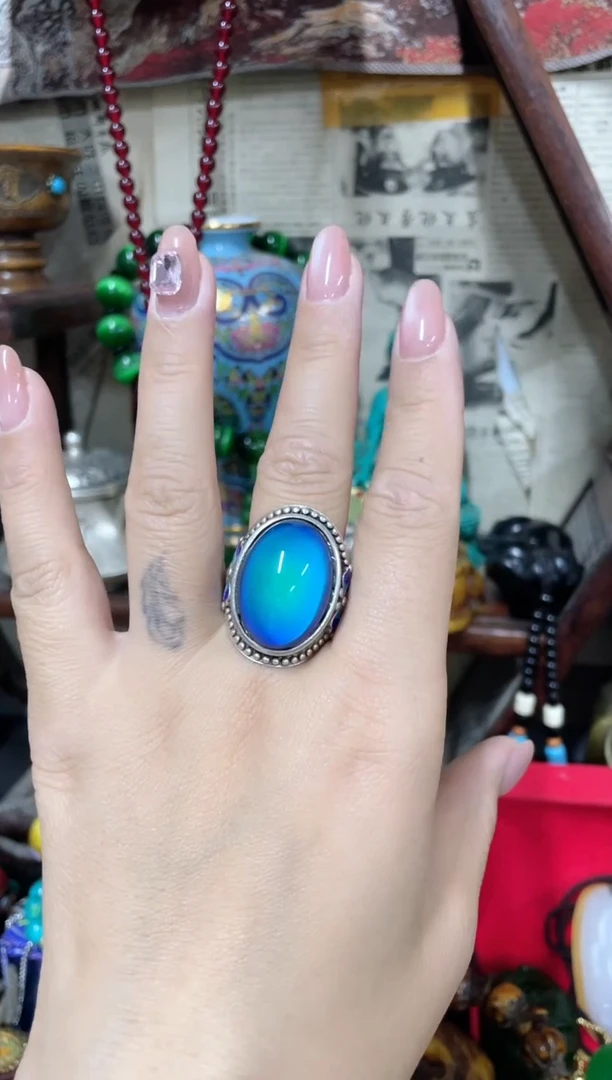 未镶嵌蓝珀裸石主播推荐主播推荐