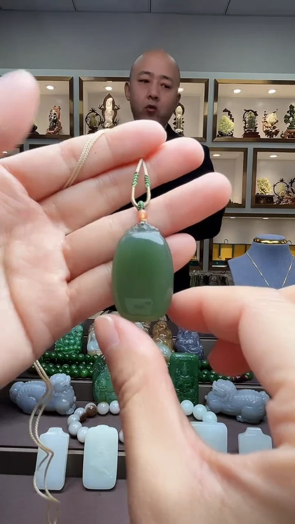 【闪购商品】和田玉颈饰未镶嵌苏