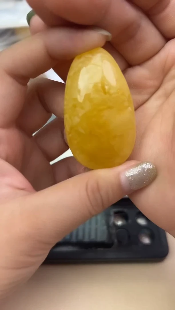 未镶嵌蜜蜡裸石蜜蜡吊坠