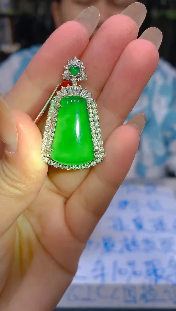 【闪购商品】定制翡翠未镶嵌26定制翡翠 多样性发货（发其一）