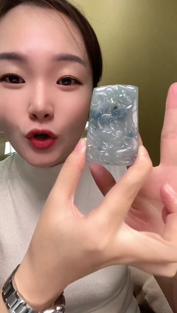 未镶嵌挂件翡翠华****g13123