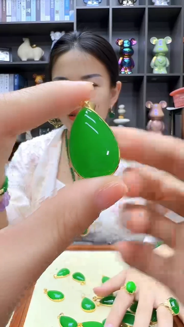 翡翠14K金镶嵌颈饰丹丹diy劲饰