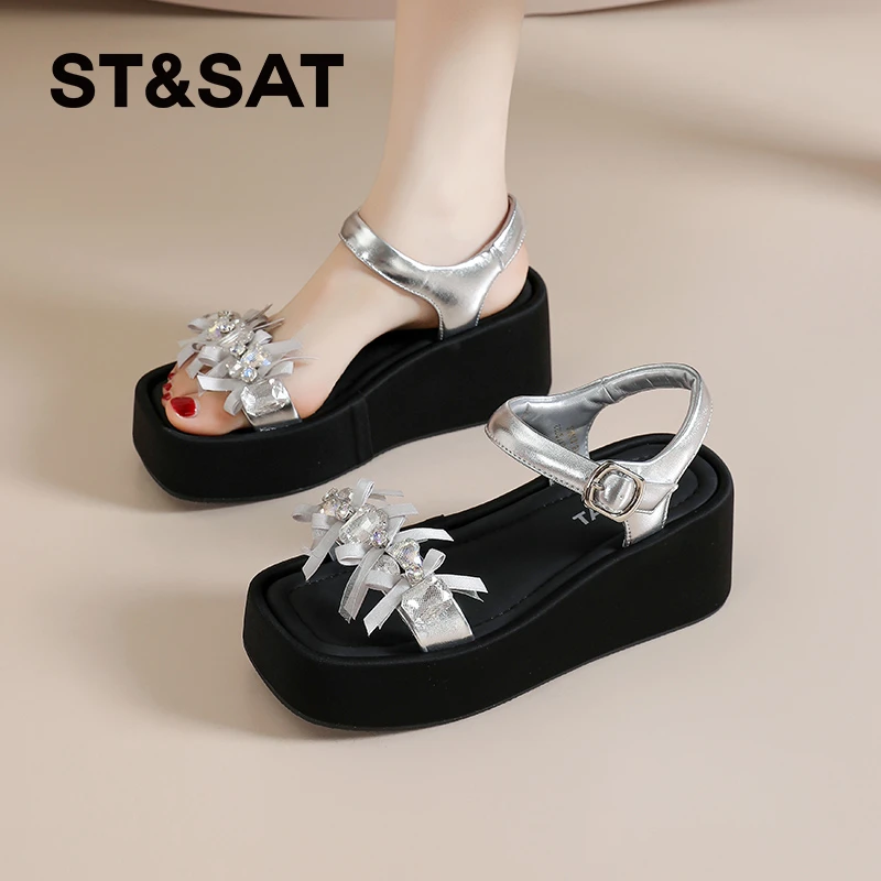 星期六厚底凉鞋女夏季外穿2025新款松糕底凉拖女款坡跟一字扣凉鞋