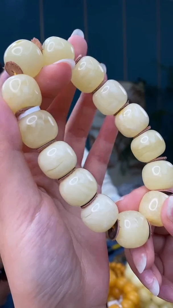 裸石琥珀未镶嵌1/4多样性发其一21