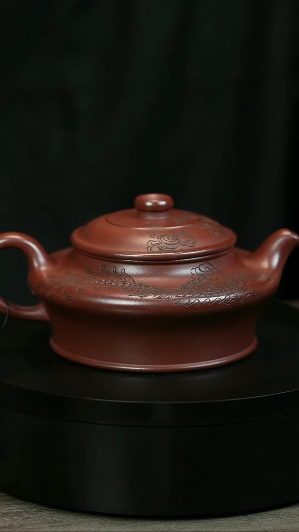 茶壶紫砂一****哥H1815史庆堂龙血砂虚扁