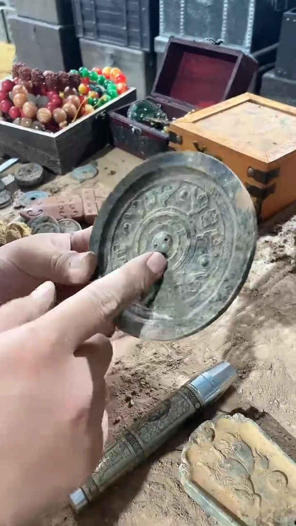 硅化玉奇石未镶嵌43