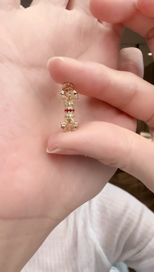 【闪购商品】钻石吊坠(不含链)18K金镶嵌小号金刚杵吊坠