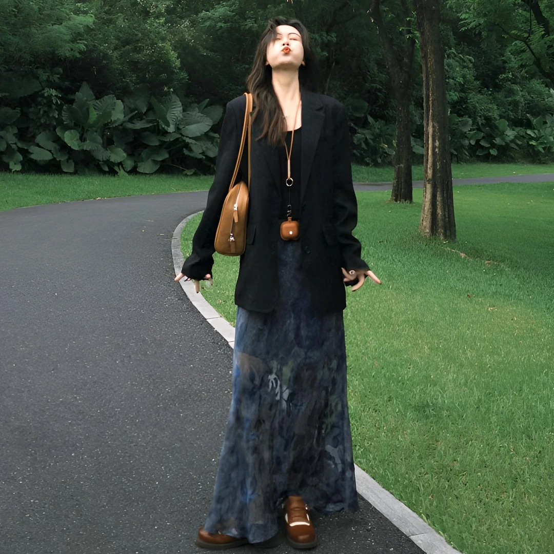 2025秋季新款黑色西装外套叠穿印花半身裙套装显瘦新潮复古风