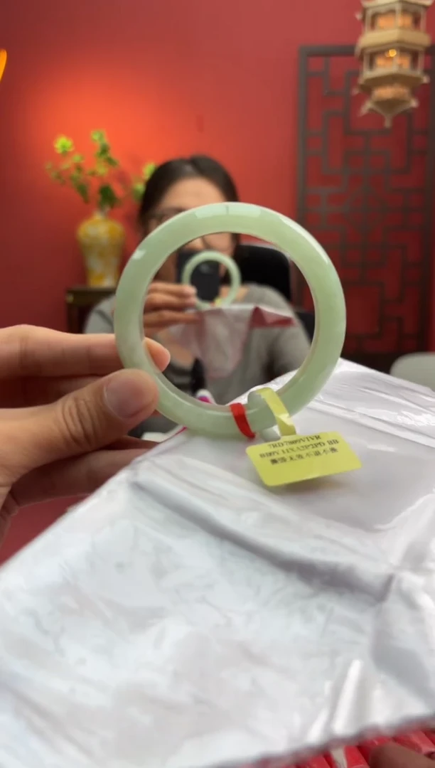 未镶嵌手镯翡翠翡翠手镯1