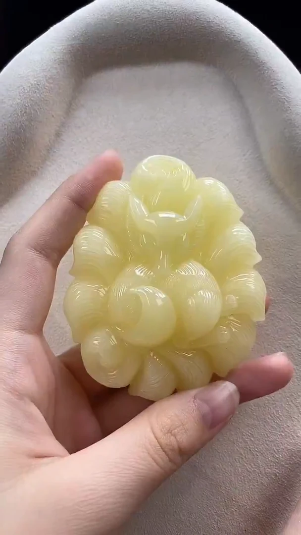 琥珀颈饰未镶嵌吊坠