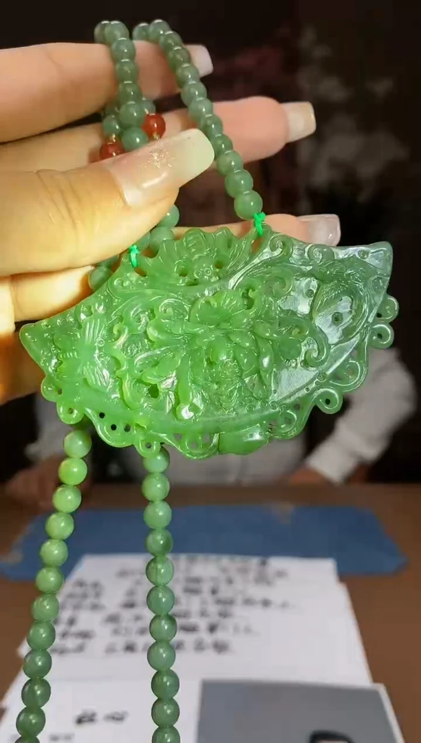 和田玉未镶嵌颈饰q973