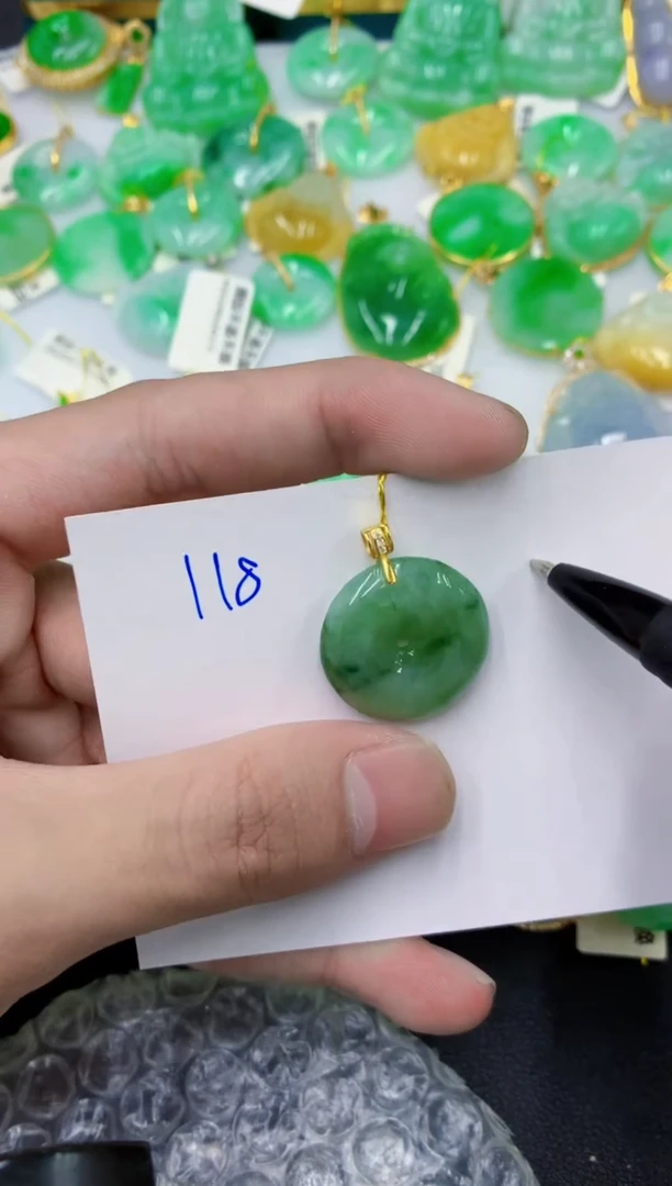 颈饰未镶嵌翡翠111111