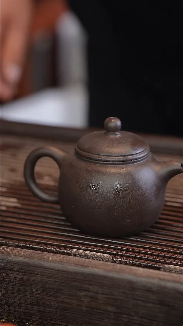 茶壶紫砂原矿手工制作黑金砂
