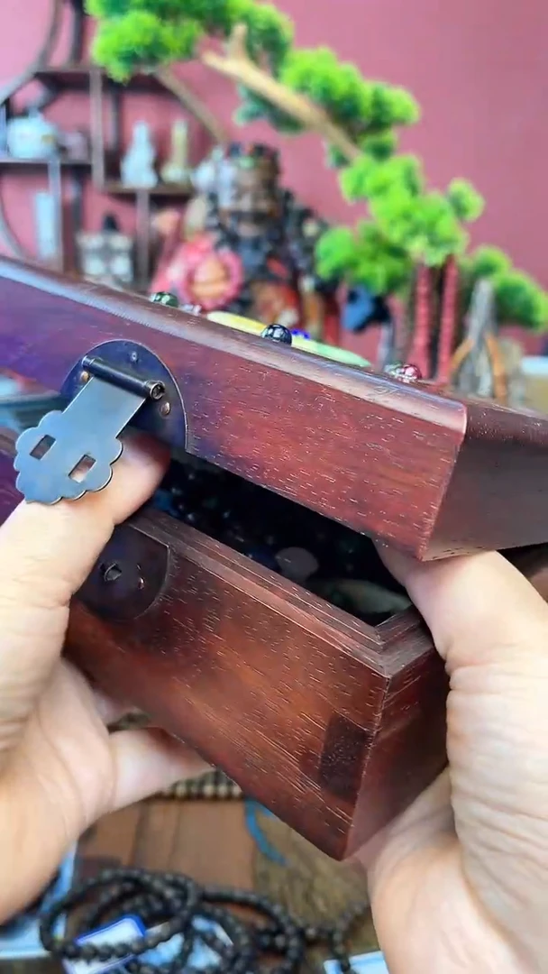 【闪购商品】木中之王11-小鹿挂妍妍批发