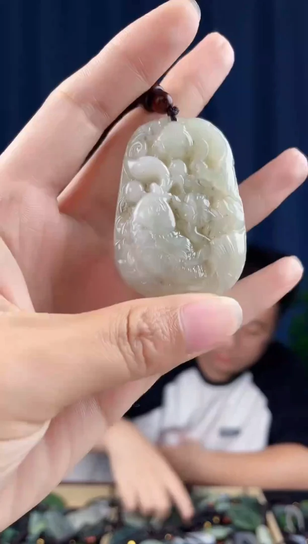 未镶嵌和田玉挂件拍一发一,多样性发货