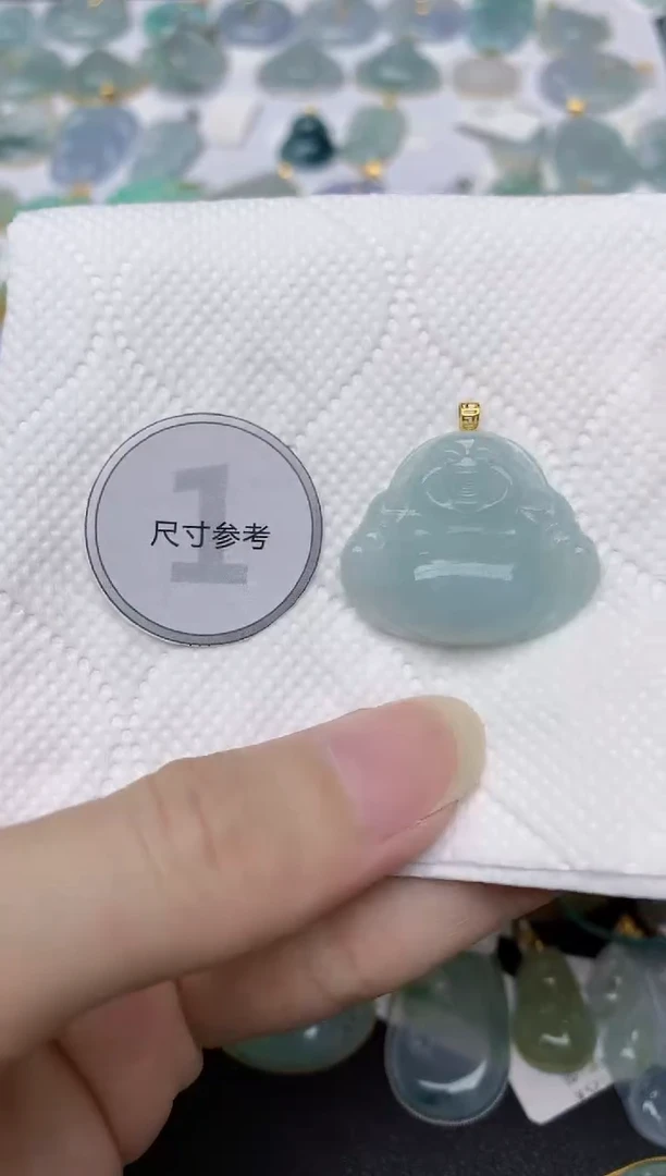 翡翠18K金镶嵌颈饰天然A货翡翠