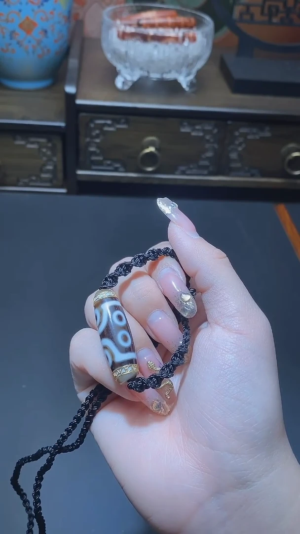 【闪购商品】玛瑙/玉髓颈饰18K金镶嵌上肯七眼锁骨链