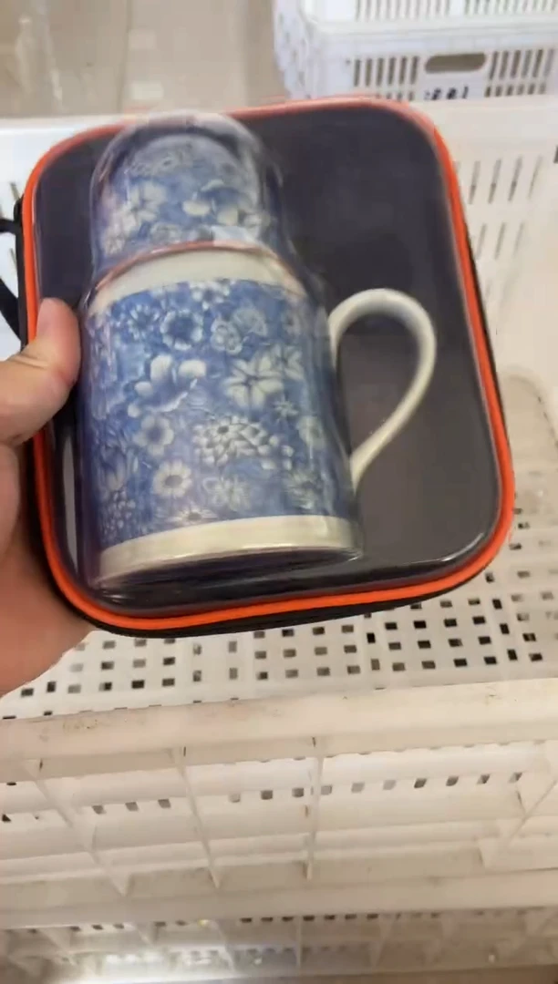 无运费险有瑕疵的摄影的产品有使用过的痕迹有点脏介意勿拍