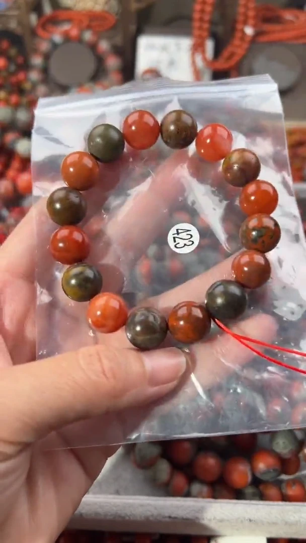 南红玛瑙手串未镶嵌12+