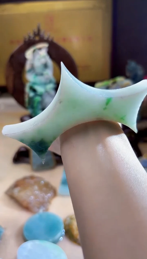 未镶嵌挂件翡翠A货柠优5555