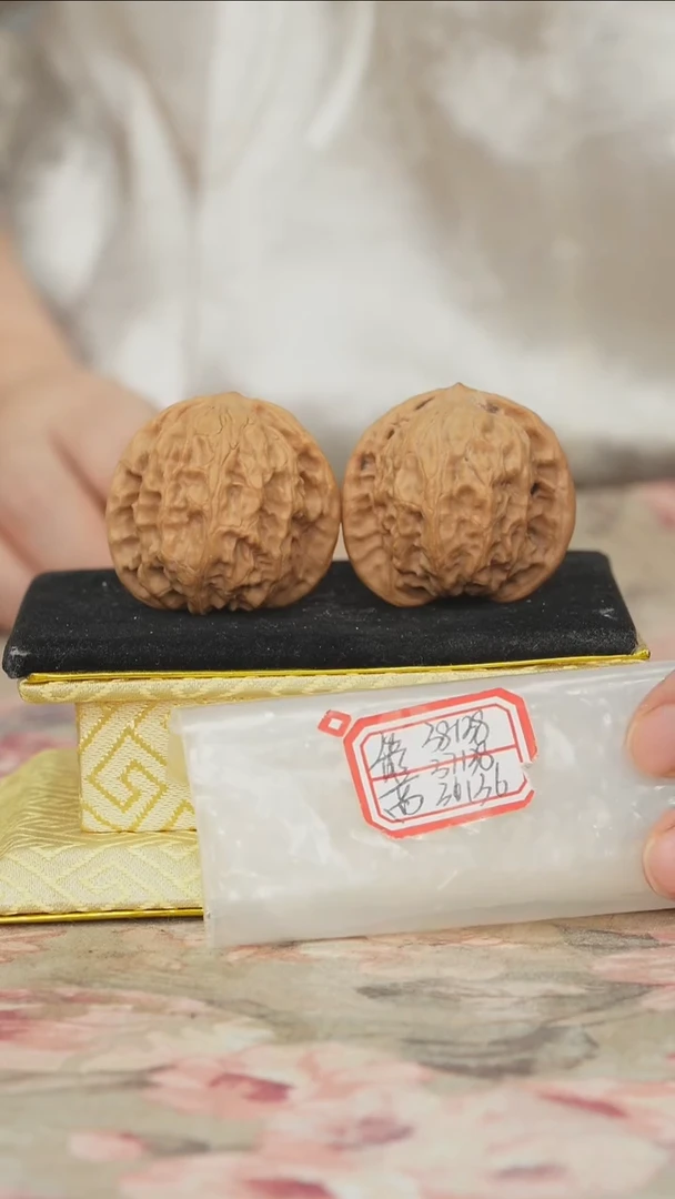 把件文玩核桃野狼