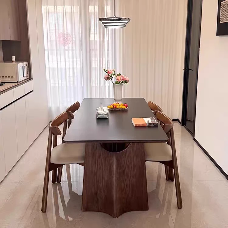 复古黑色岩板餐桌小户型现代简约中古风长方形家用胡桃色实木餐桌
