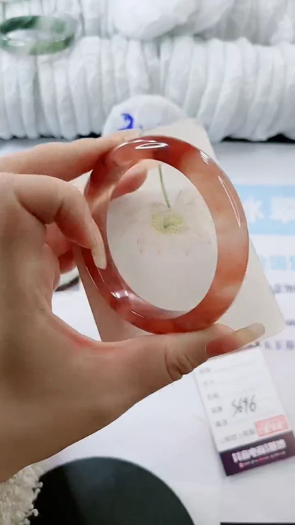 【闪购商品】石英质玉手镯未镶嵌多样性发货S696