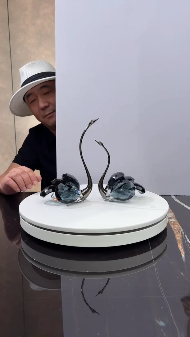 摆件黑水晶天鹅一对