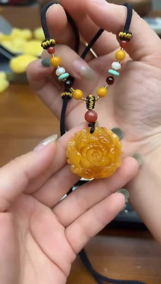 未镶嵌蜜蜡裸石蜜蜡吊坠
