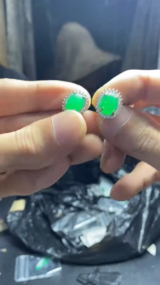 满色吊坠 所见即所得！
