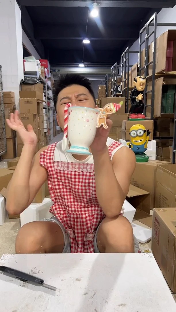 瓷片姜饼人一杯一勺