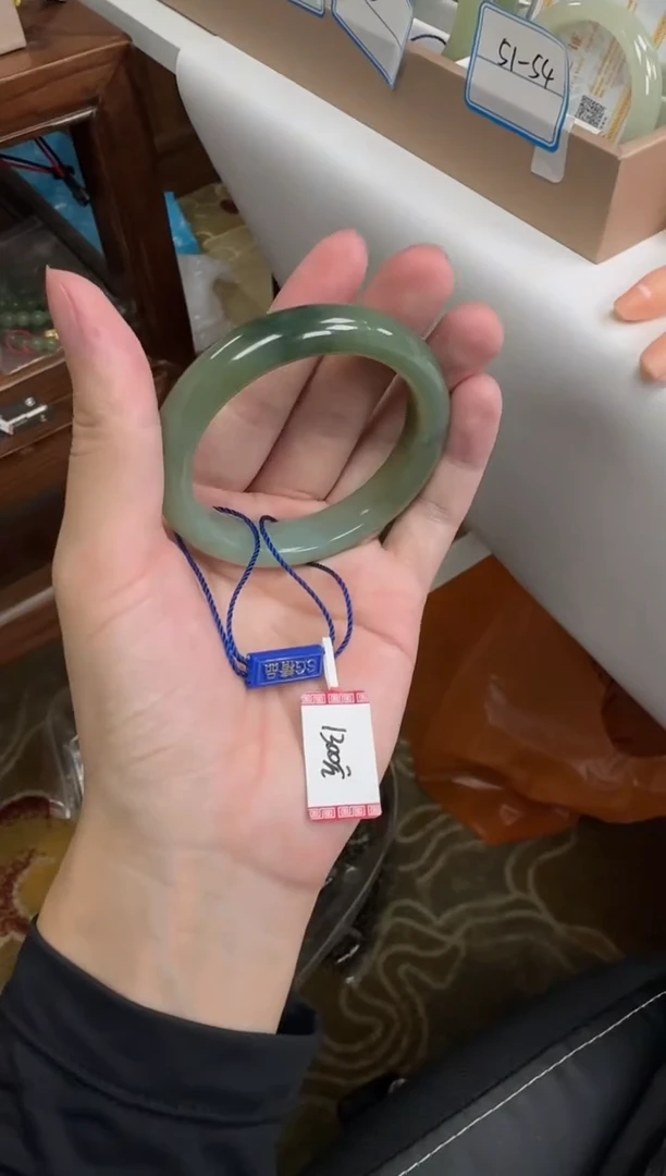 未镶嵌手镯和田玉54-529