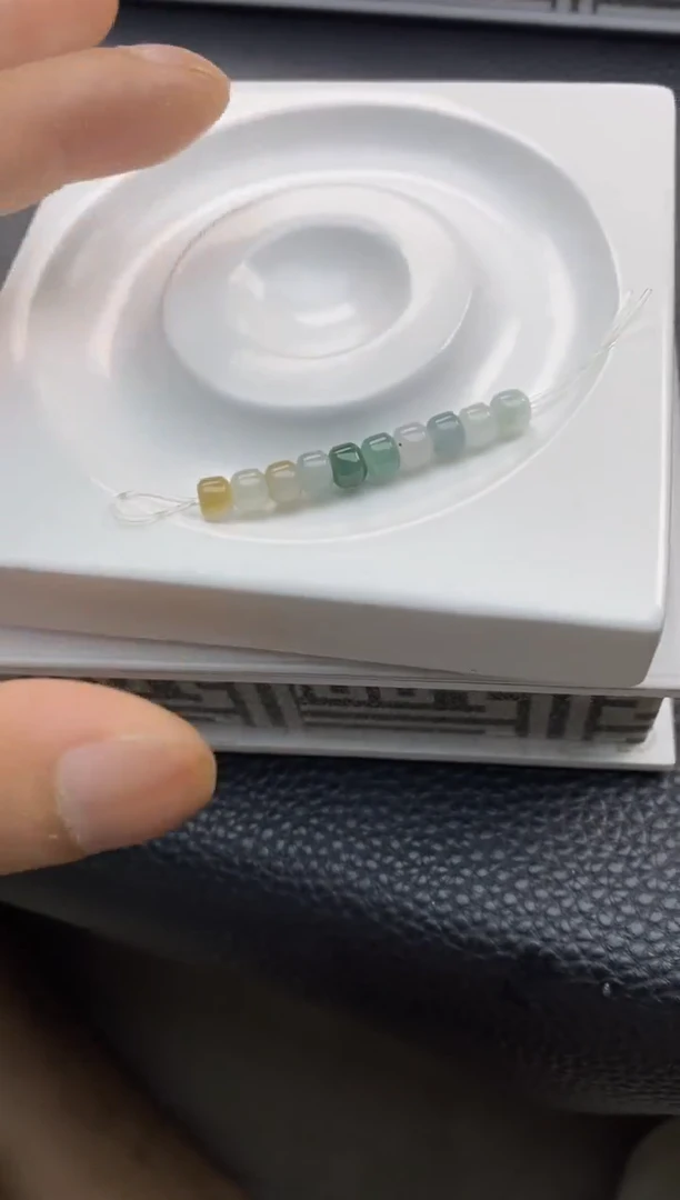 翡翠散珠29天然A货翡翠散珠