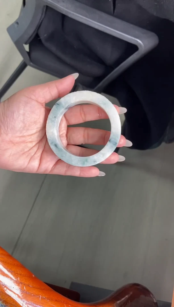 【闪购商品】定制翡翠手镯未镶嵌定制不退不换