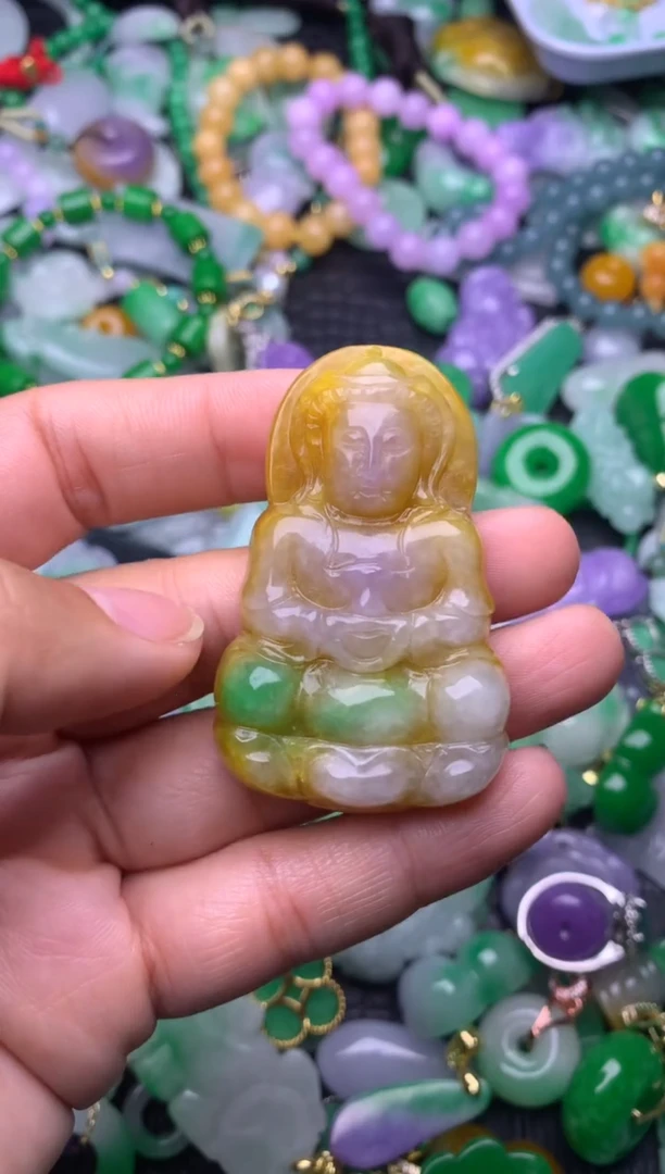 颈饰未镶嵌翡翠缅甸翡翠吊坠