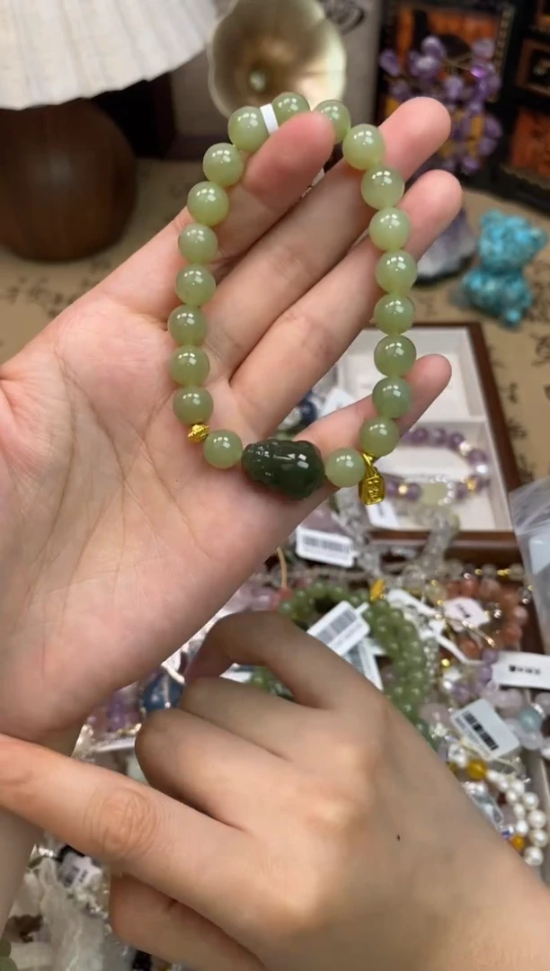 手饰和田玉未镶嵌129