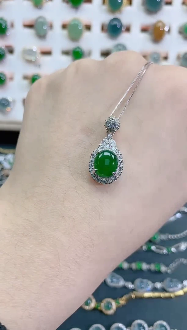颈饰银S925镶嵌翡翠天然翡翠