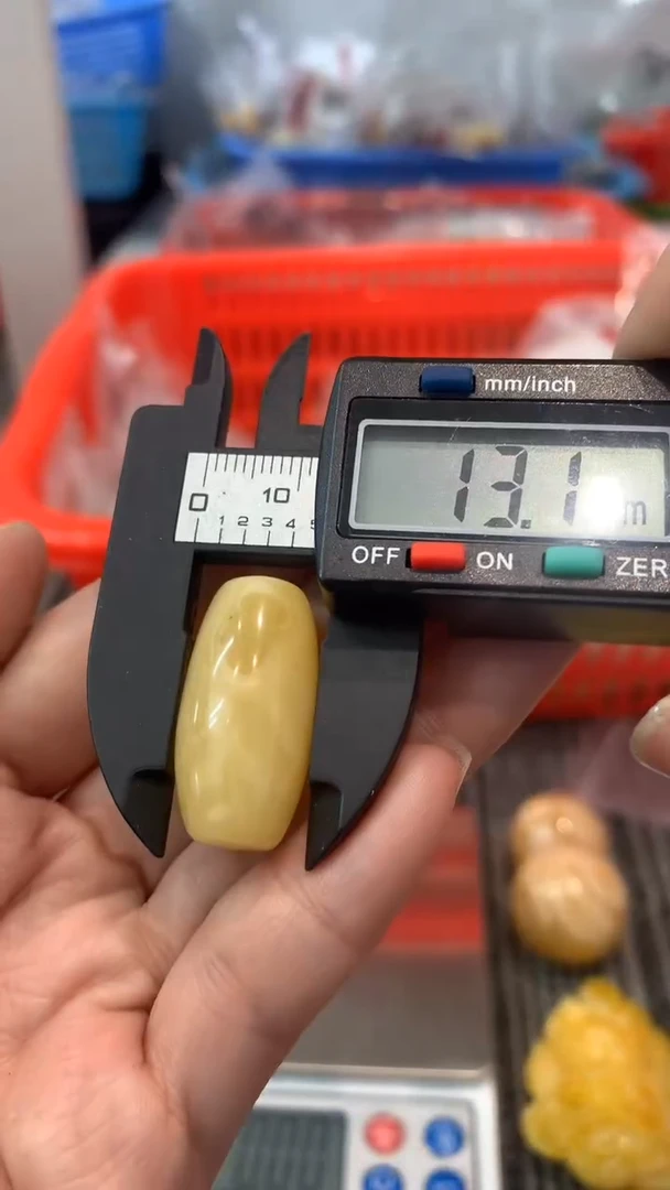 【闪购商品】琥珀珠宝奇石未镶嵌747