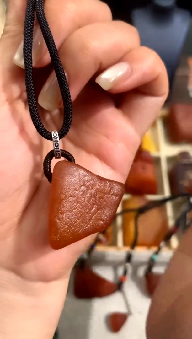 【闪购商品】蜜蜡裸石未镶嵌似玉