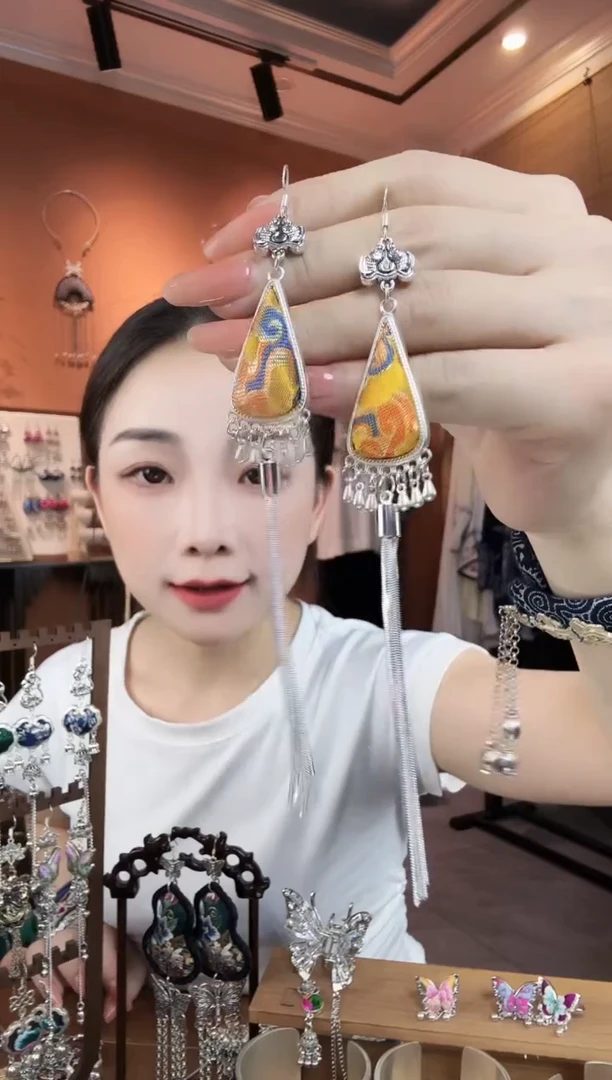 刺绣纯手工民族风耳环