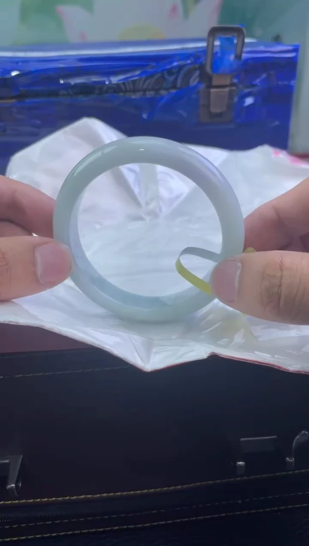 翡翠手镯未镶嵌8翡翠手镯