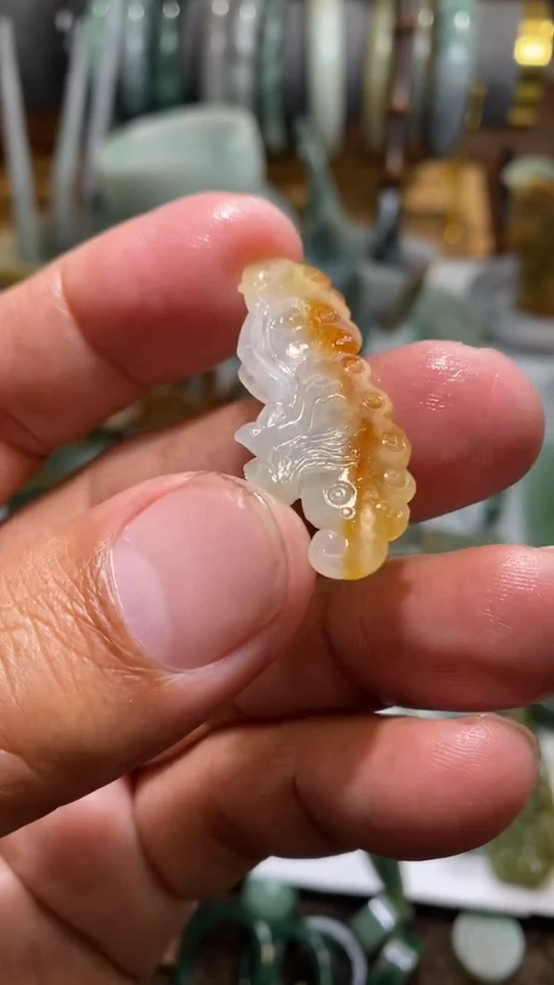 未镶嵌挂件翡翠翡翠