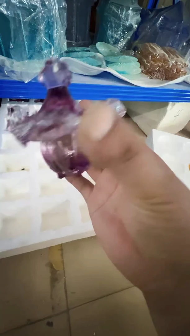 手工艺品琉璃古法琉璃郁金金摆件