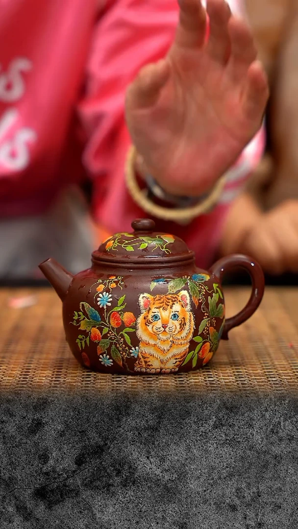 茶壶紫砂紫砂 宜兴紫砂 QMJ 虎