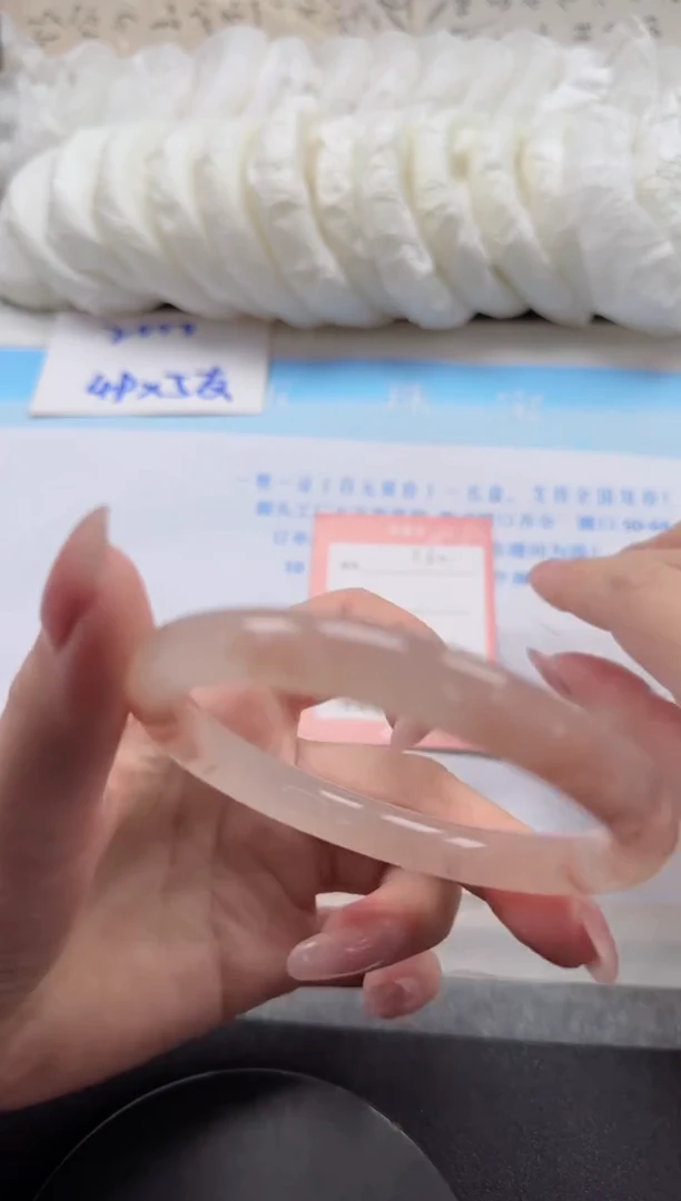 未镶嵌手镯石英质玉160-61.5