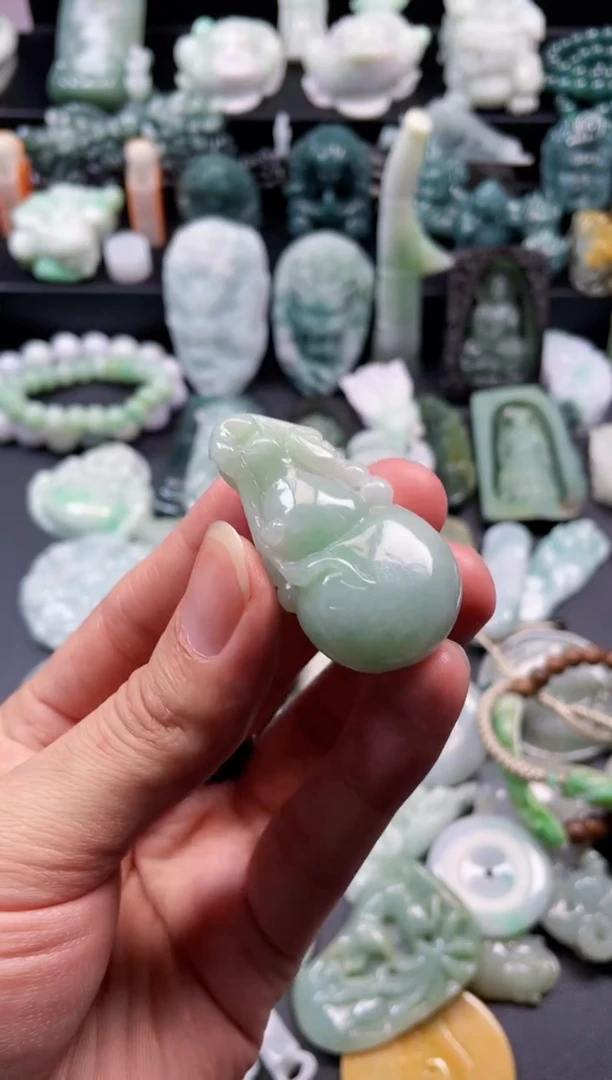 颈饰未镶嵌翡翠20  天然翡翠a货  葫芦
