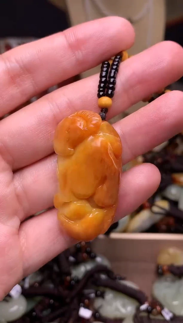 颈饰未镶嵌和田玉新疆料青海料清水和田玉吊坠