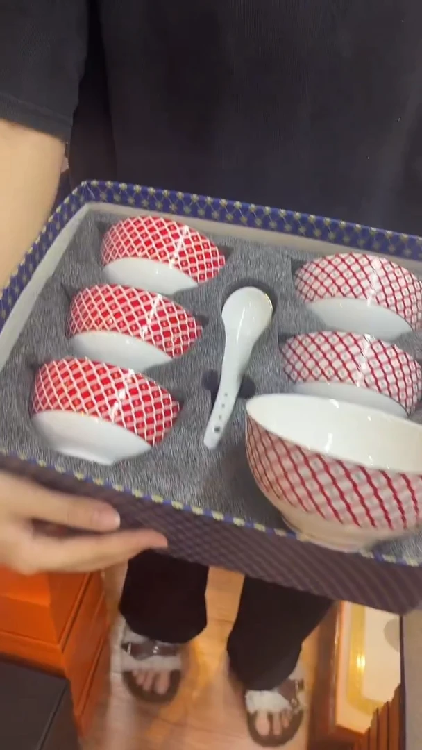 杯鸿辉家品牌瓷器，京东包邮！